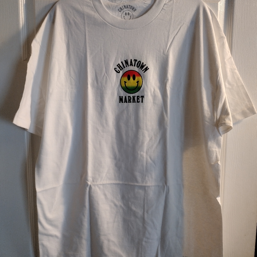 Chinatown Smiley Tee